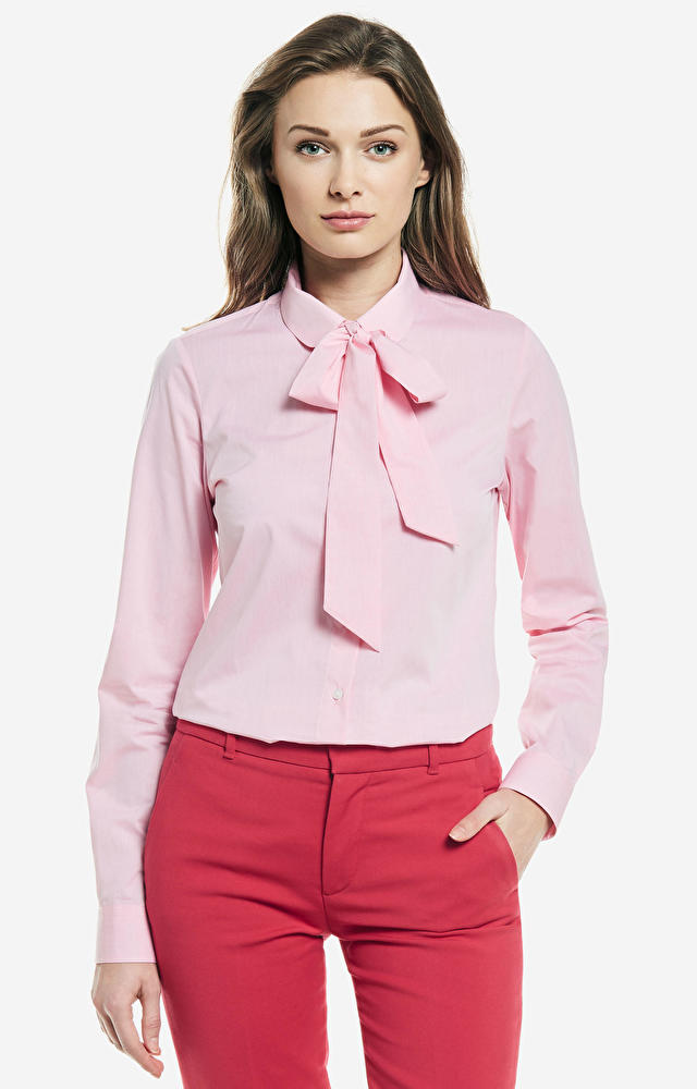 Różowa koszula damska