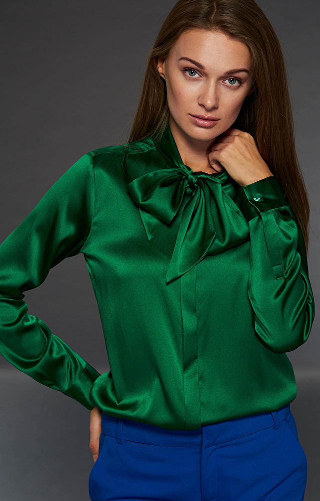 Zielona koszula damska