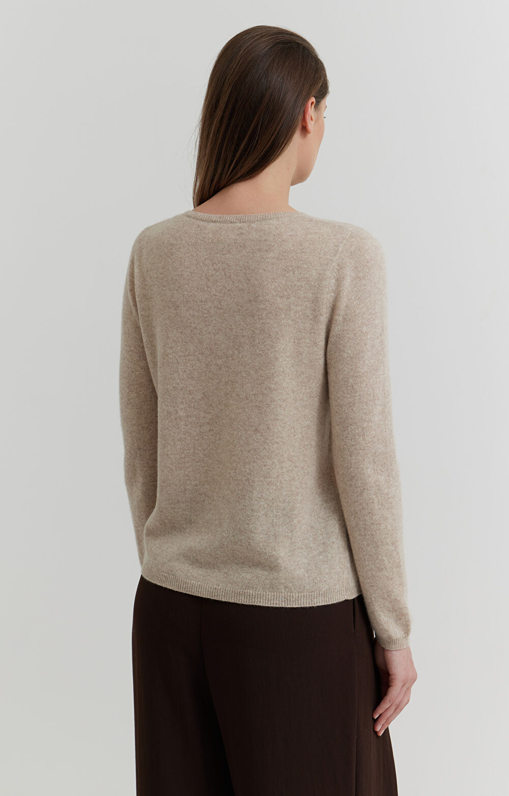 Sweter v-neck z kaszmiru - 4