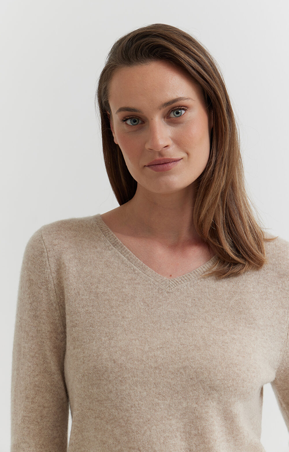 Sweter v-neck z kaszmiru - 5