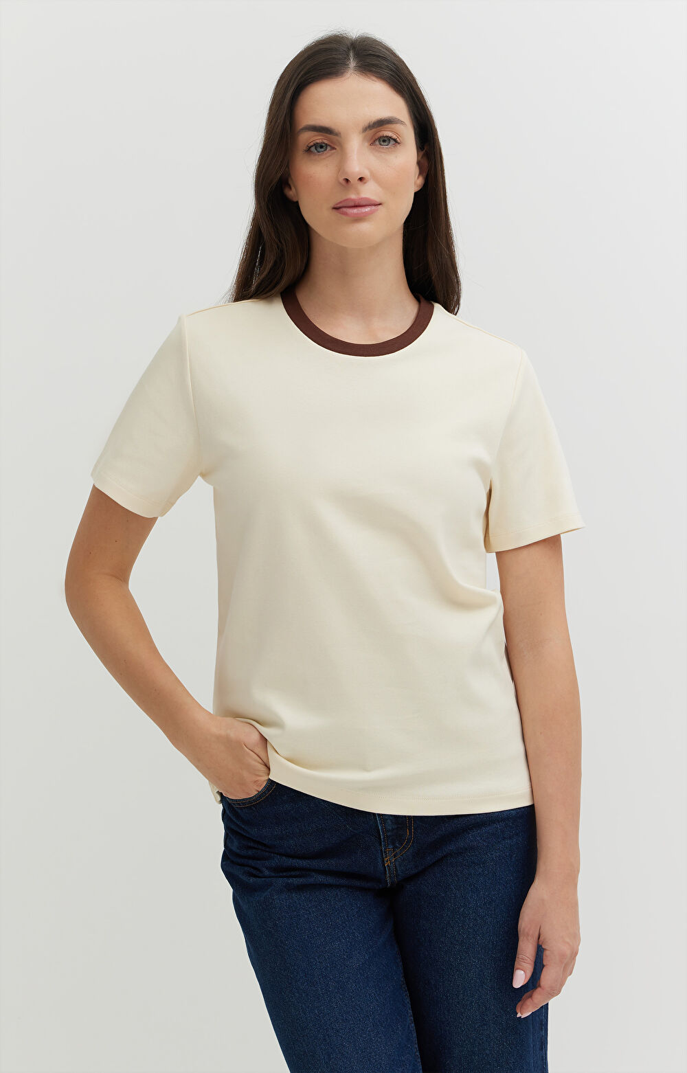 T-shirt z bawełny organicznej z kontrastem - 3