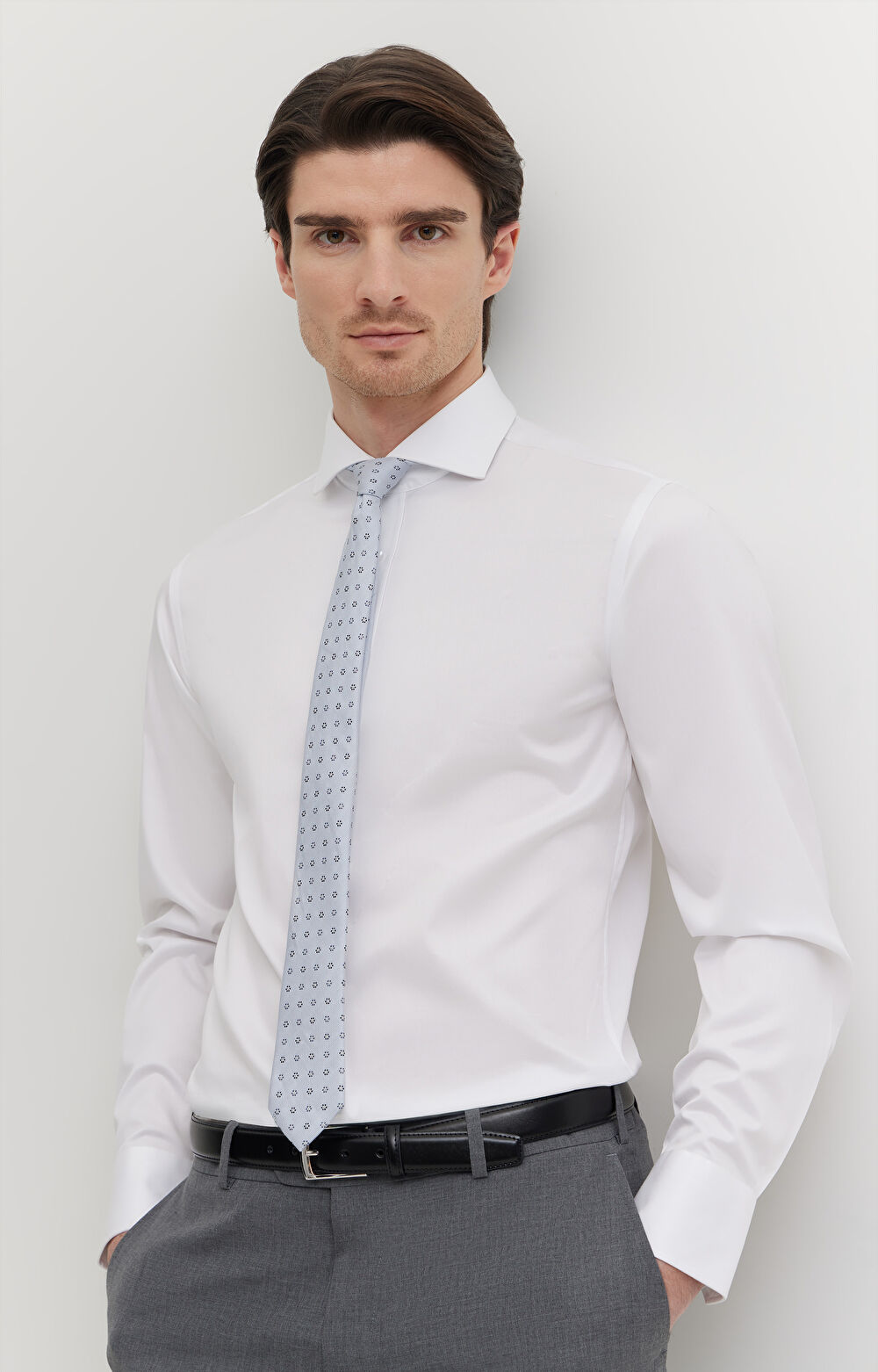 Elegancka koszula w diagonalny wzór - 8