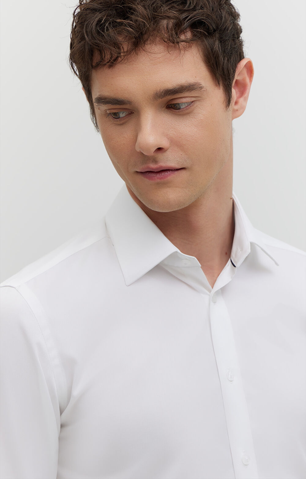 Gładka koszula na spinki - 6