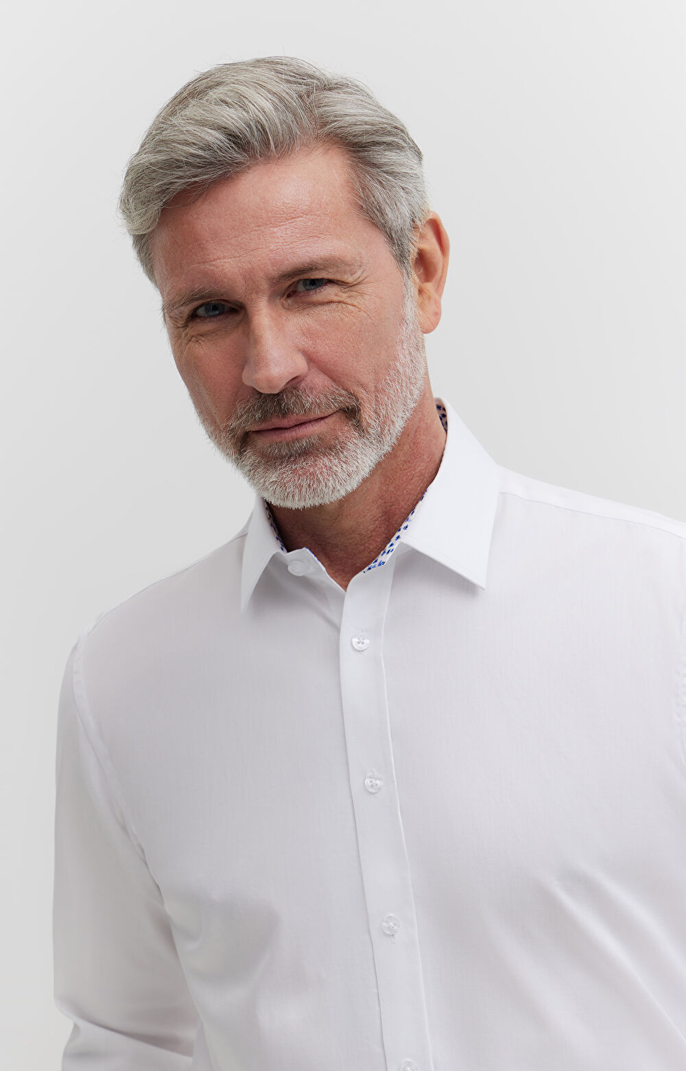 Koszula z diagonalu z kontrastem - 6