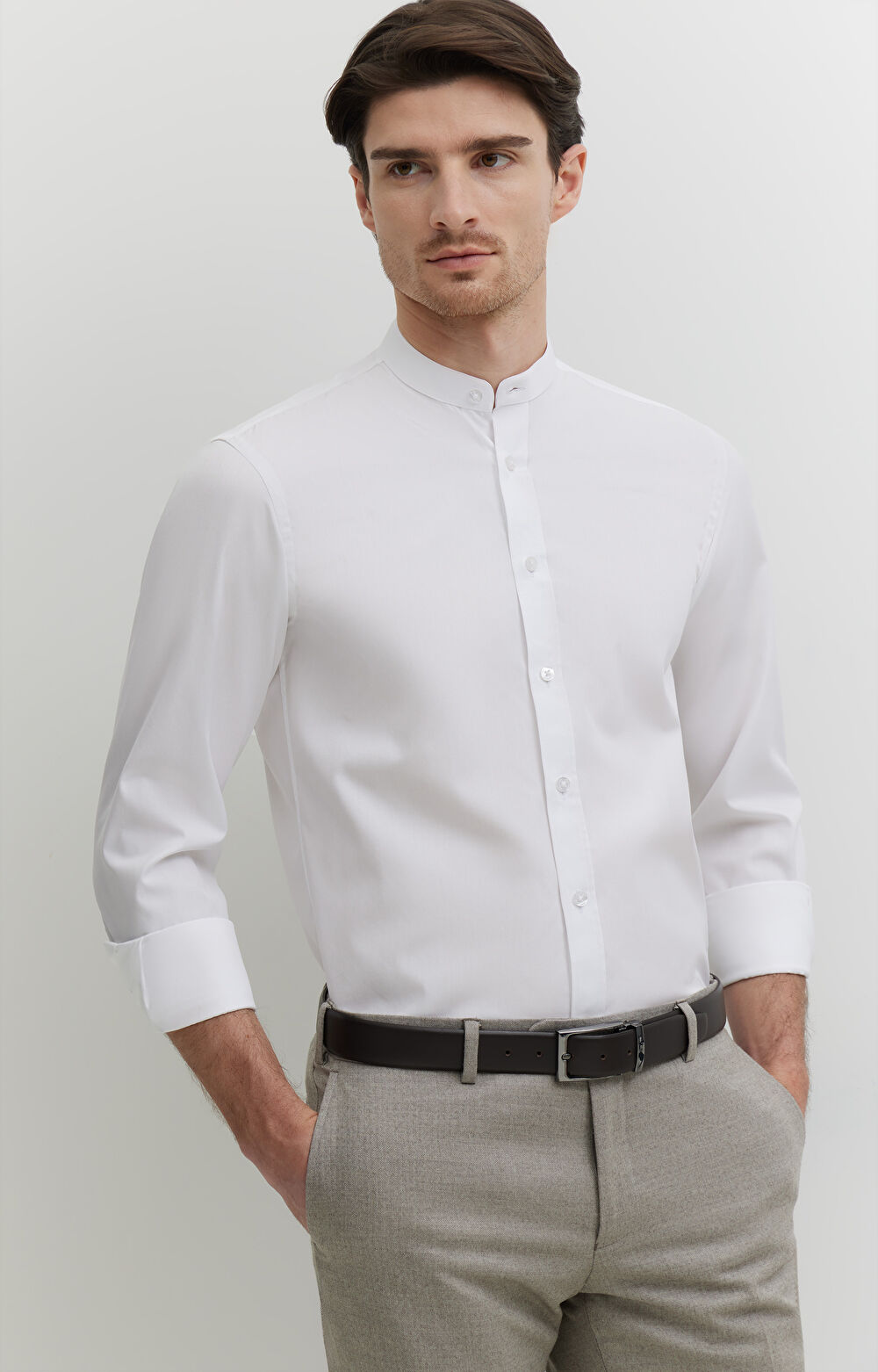 Gładka koszula z popeliny - 4