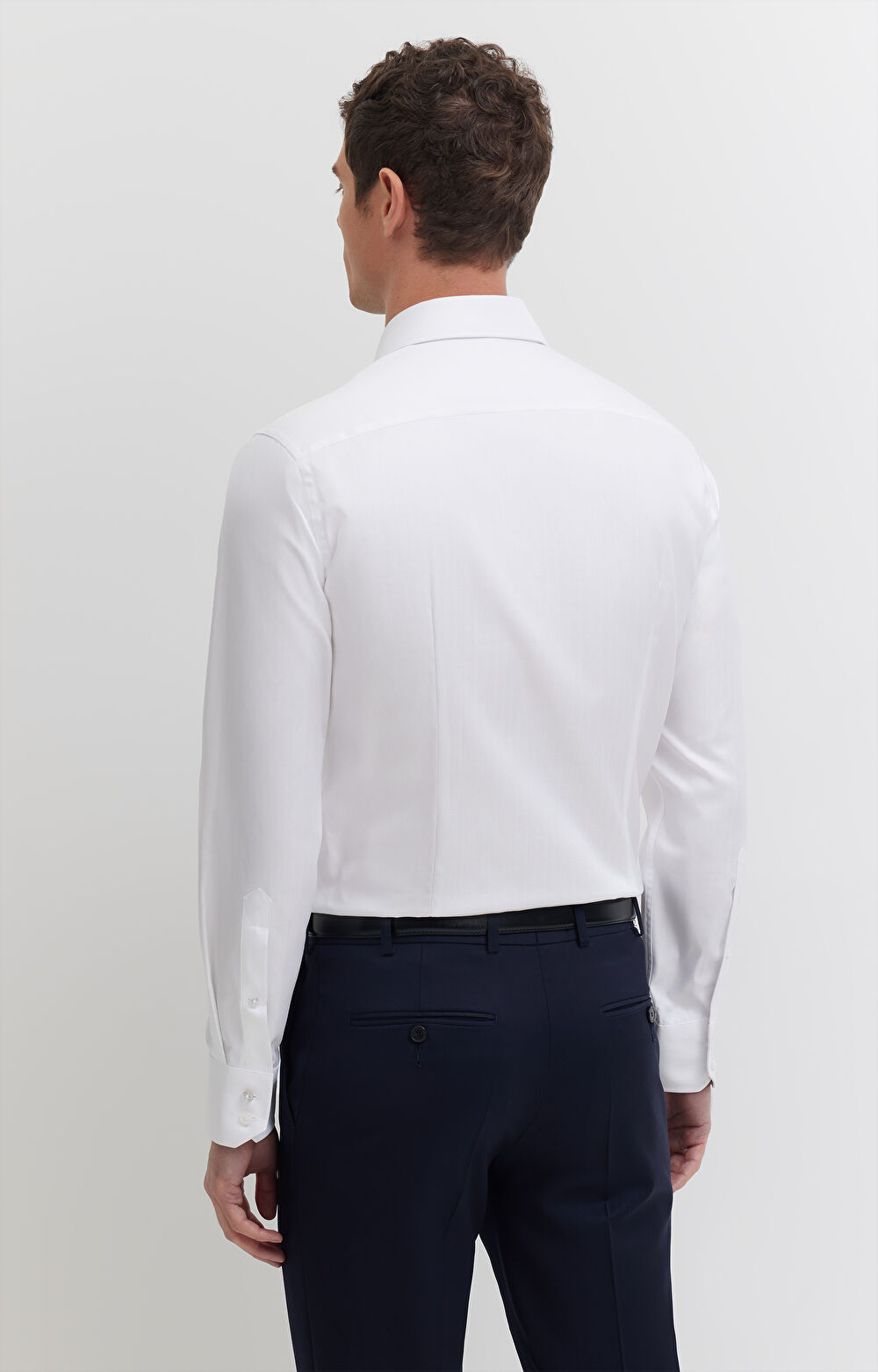 Elegancka koszula w jodełkę - 3