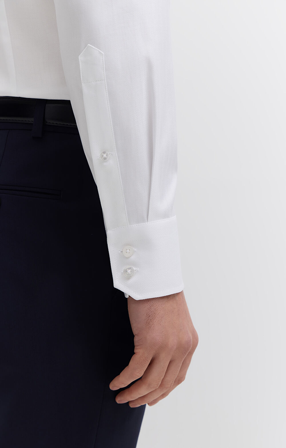 Elegancka koszula w jodełkę - 5