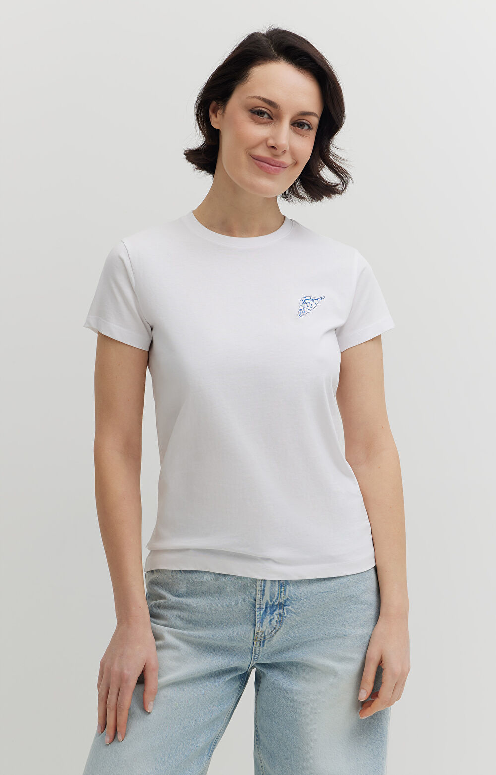 T-shirt z merceryzowanej z haftem - 4