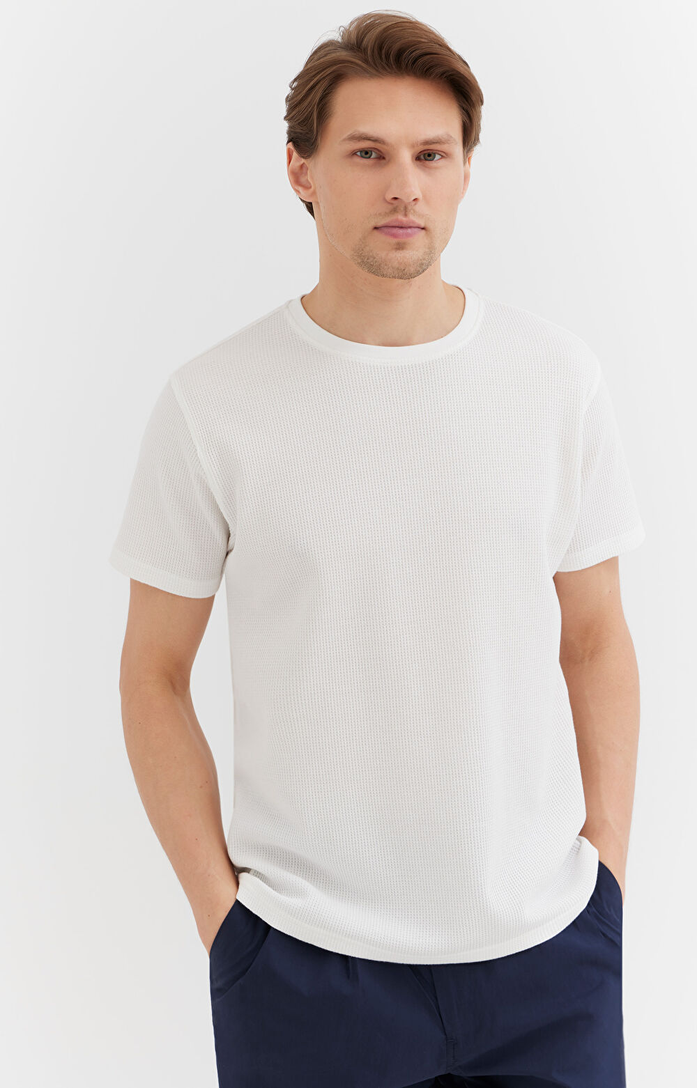 T-shirt z bawełny organicznej w strukturalny wzór