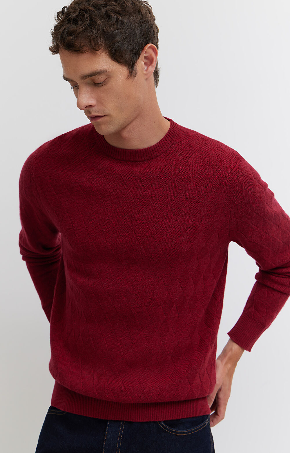 Sweter w romby z wełny merino - 9