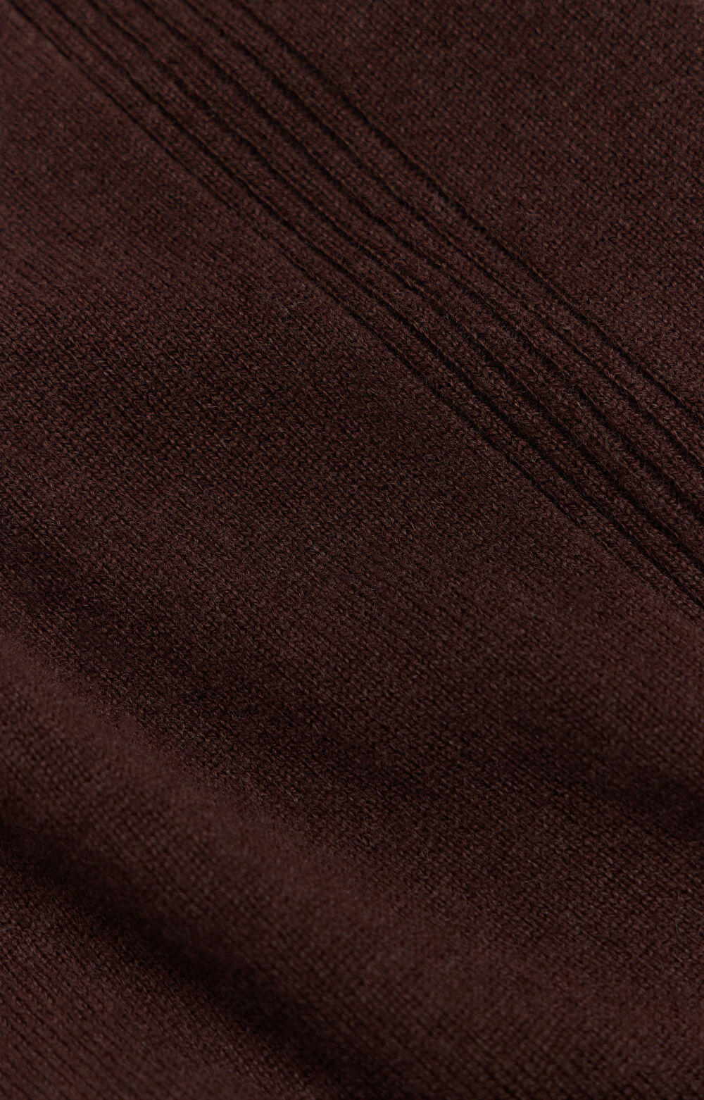 Sweter v-neck z wełny merino - 7