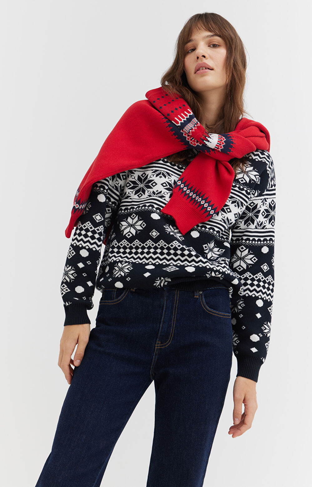 Sweter z bawełny organicznej ze świątecznym nadrukiem