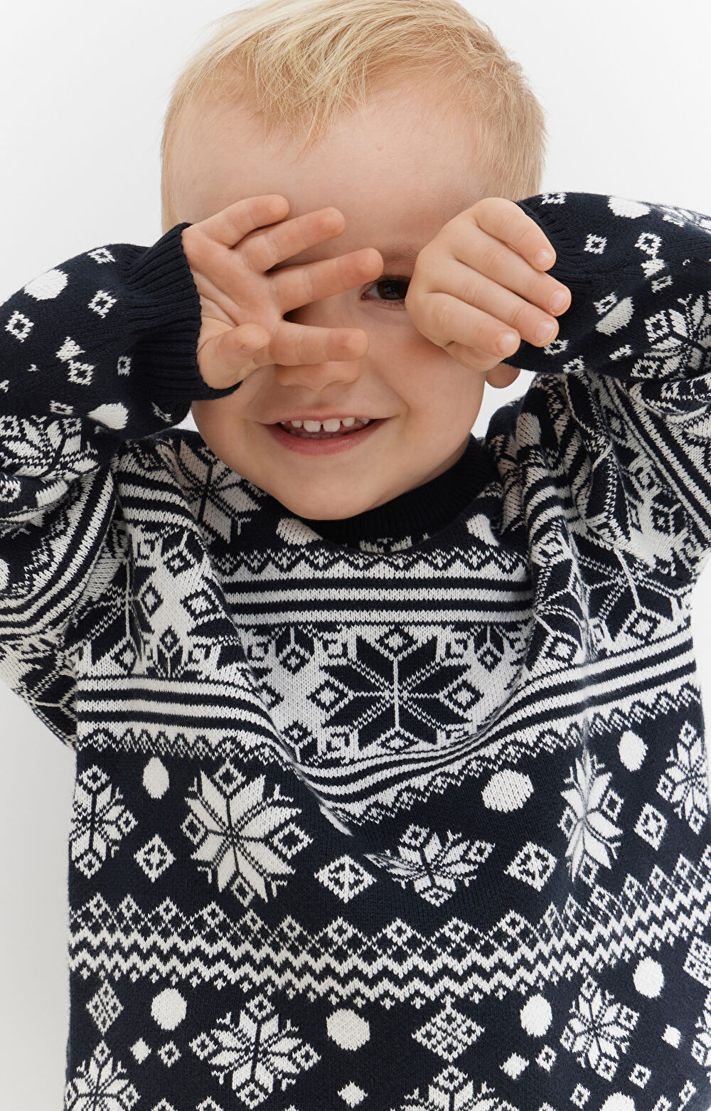 Sweter z bawełny ze świątecznym nadrukiem