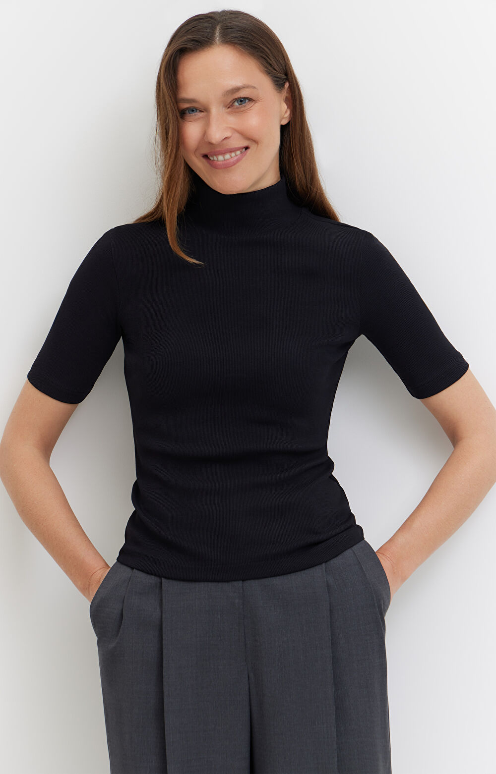 Prążkowany t-shirt - 6