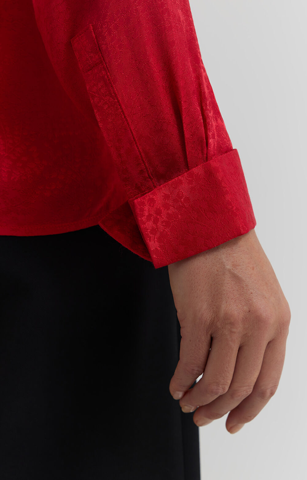 Koszula z żakardowej wiskozy z wiązaniem - 5