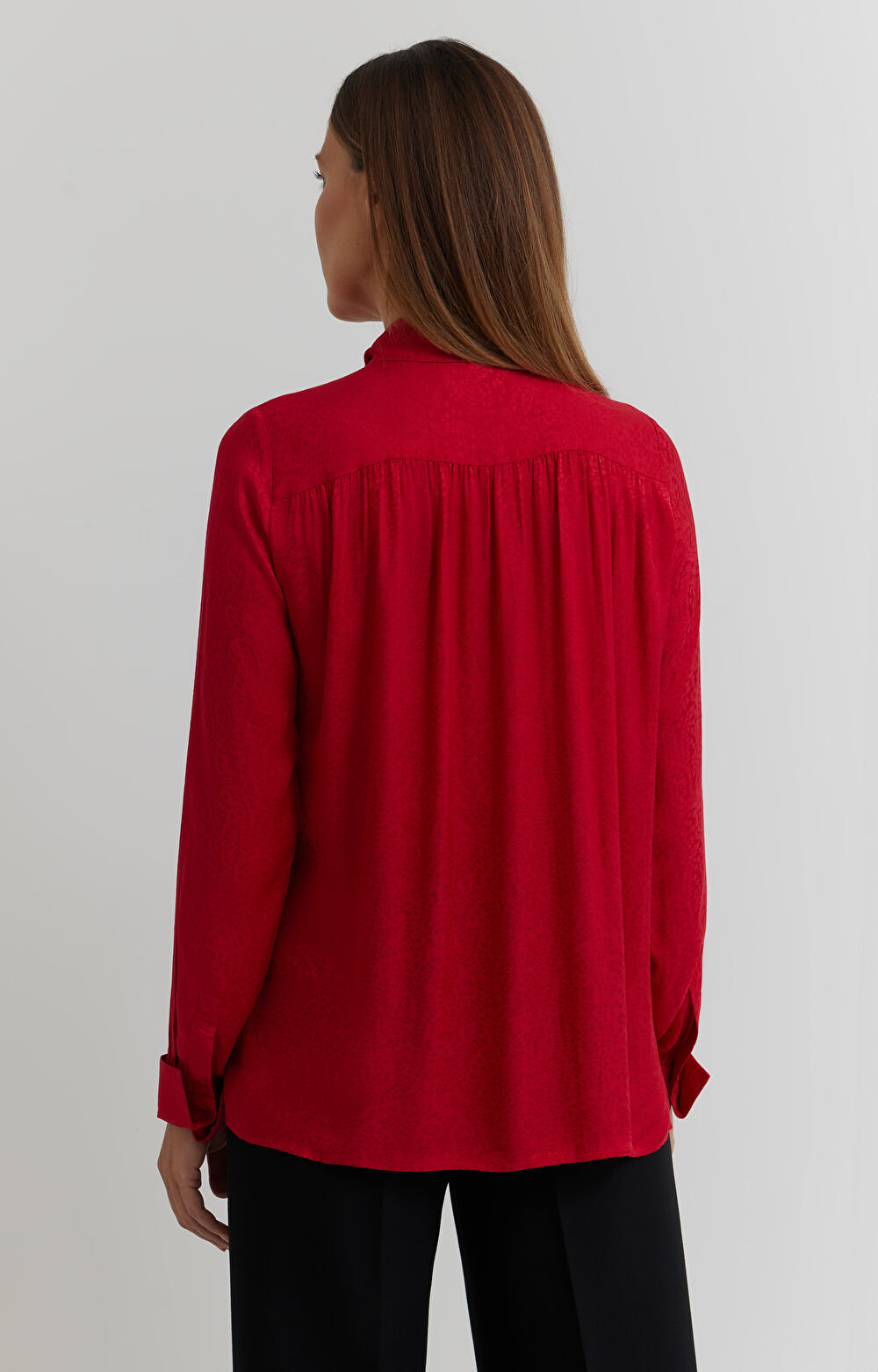 Koszula z żakardowej wiskozy z wiązaniem - 4