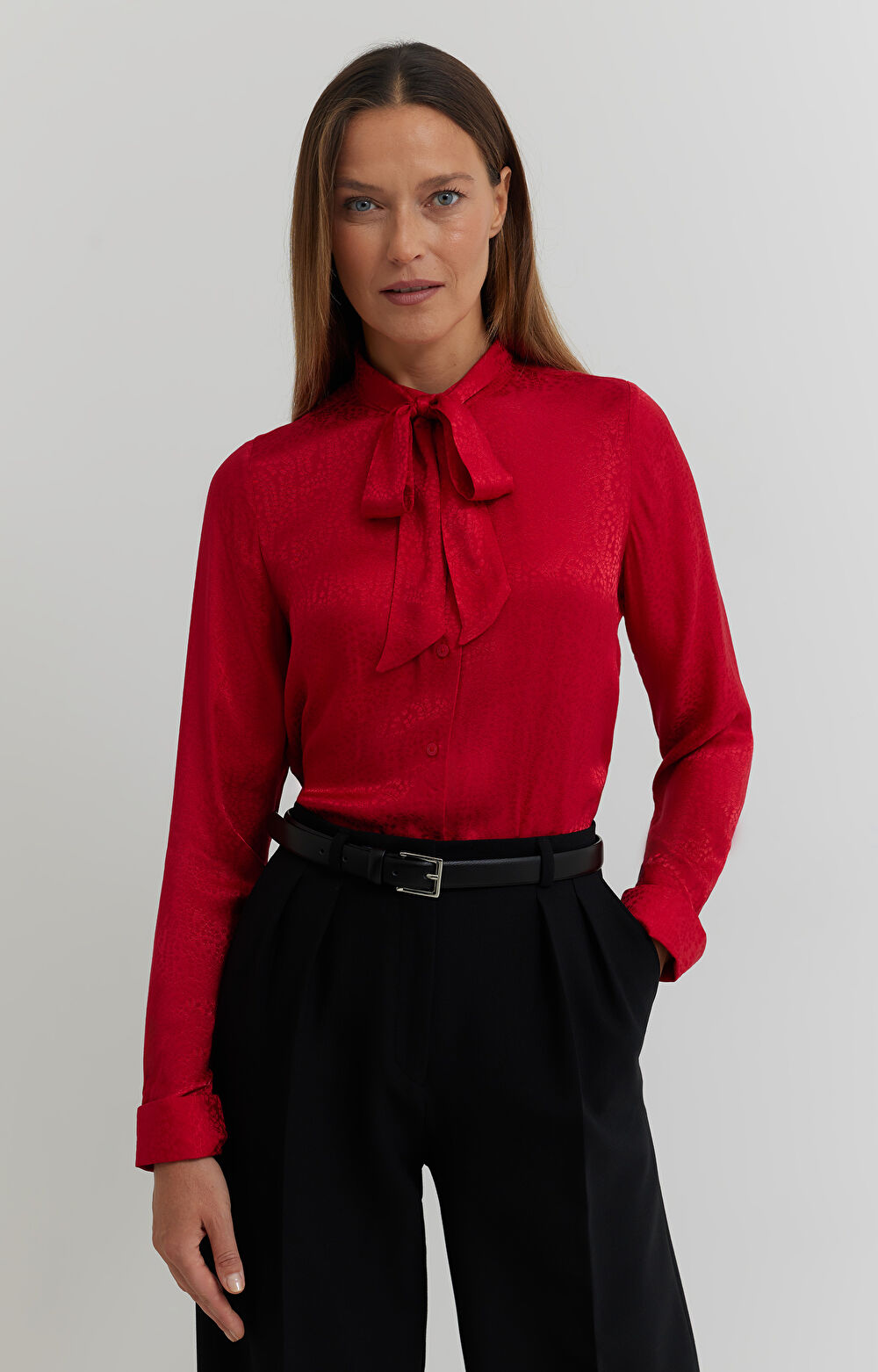 Koszula z żakardowej wiskozy z wiązaniem - 7