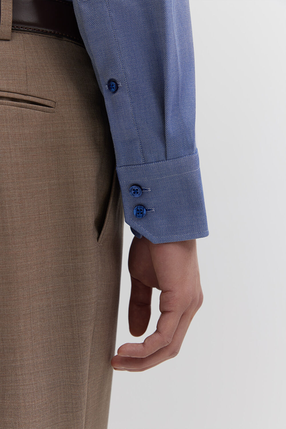 Elegancka koszula ze strukturą - 5