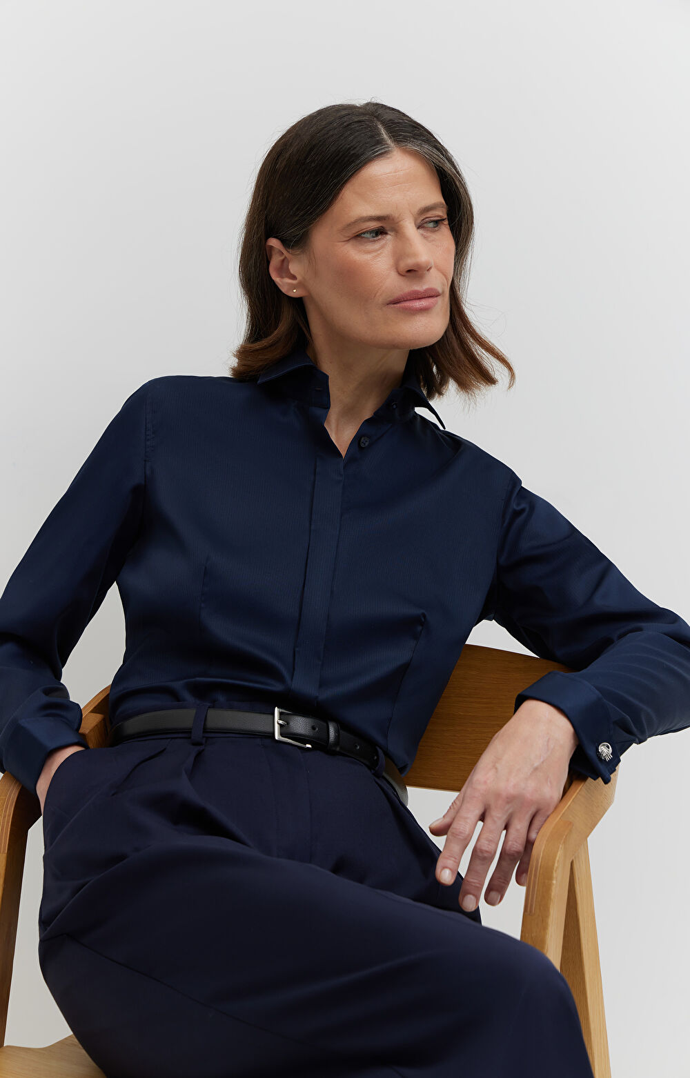 Koszula w prążki na spinki