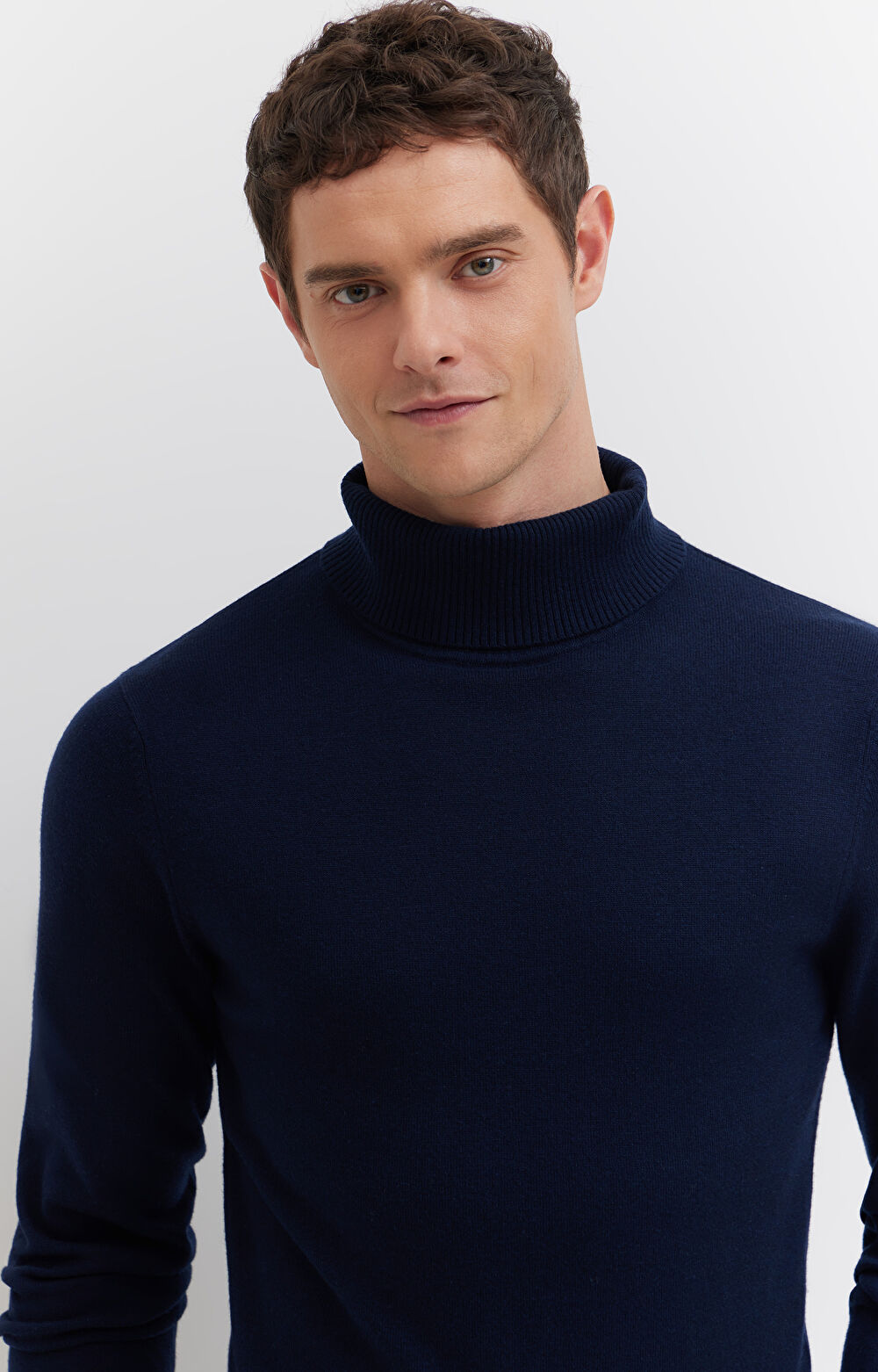 Golf z dodatkiem wełny merino i kaszmiru - 8