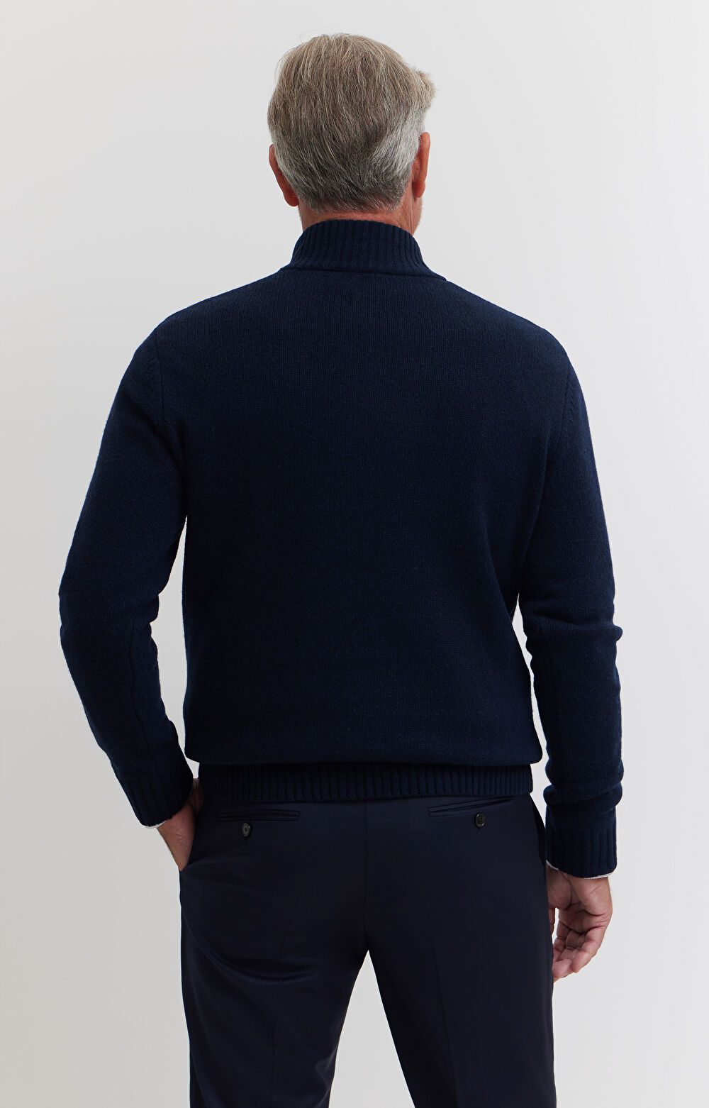 Sweter z golfem - 2