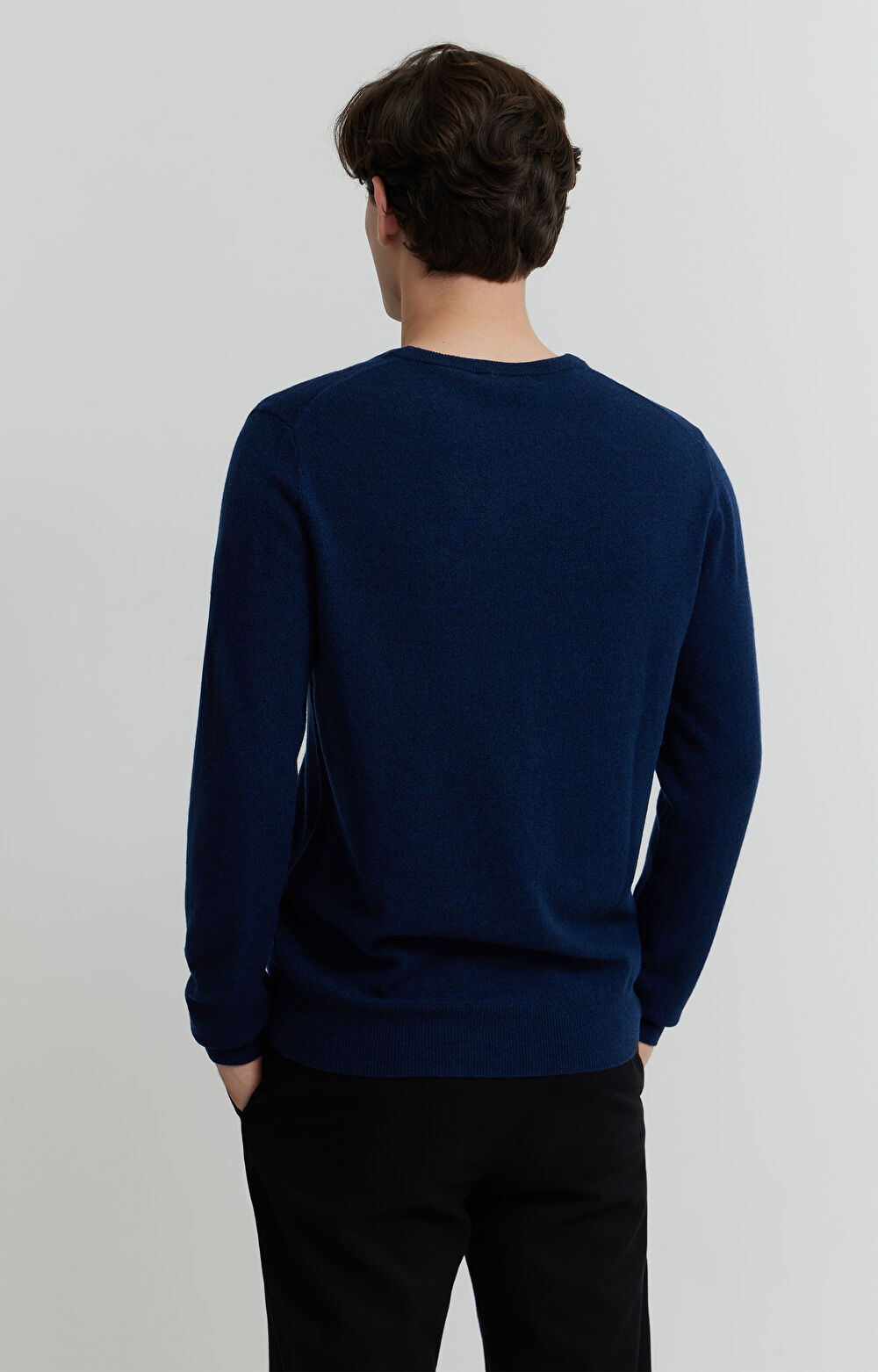 Sweter z melanżowej wełny merino - 4