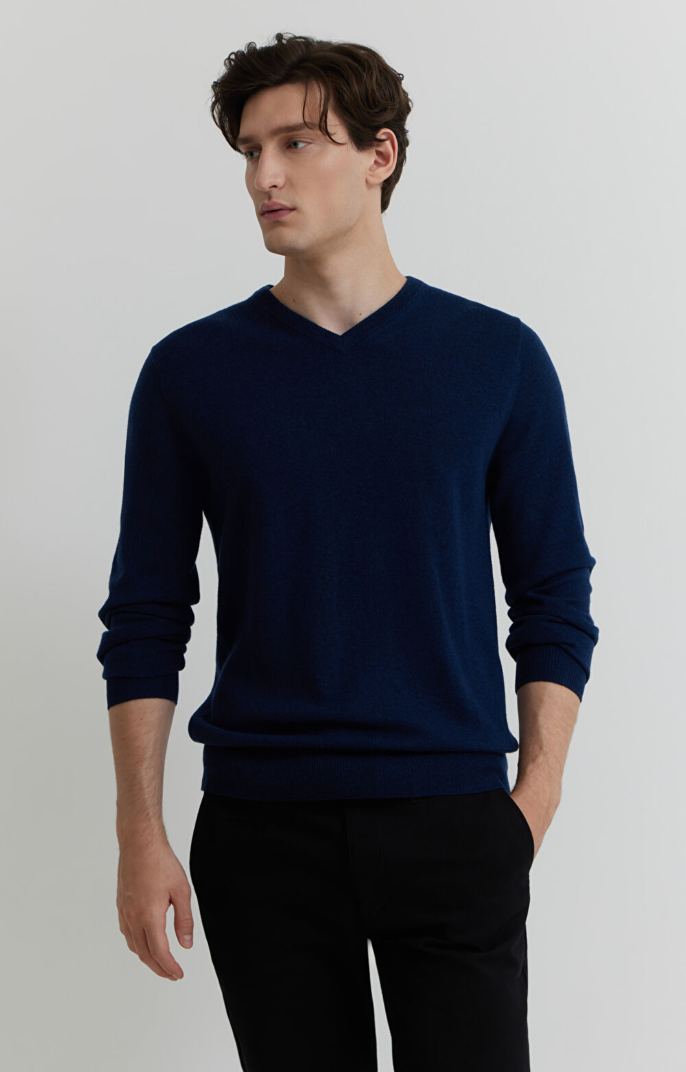 Sweter z melanżowej wełny merino - 3