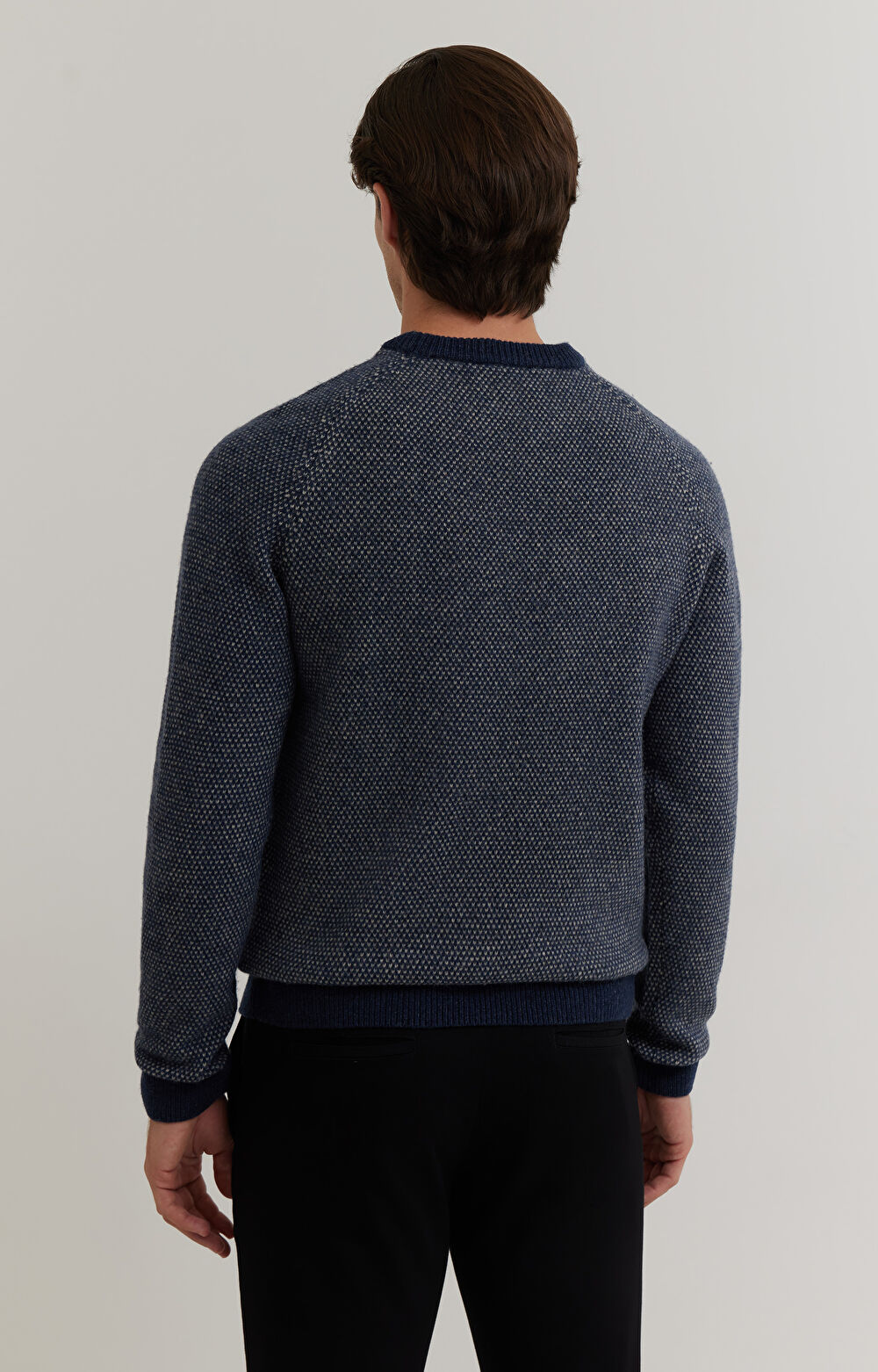 Casualowy sweter z wełną - 4