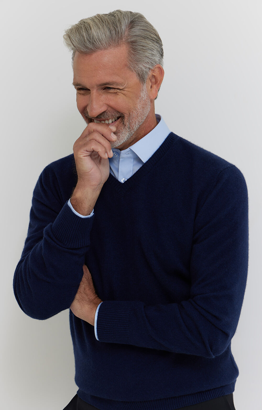 Wełniany sweter v-neck z kaszmirem - 5