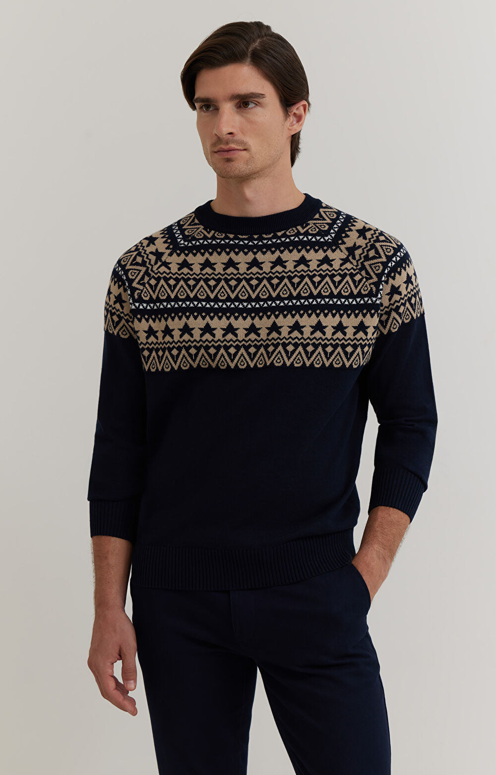 Sweter z bawełny z geometrycznym nadrukiem - 11