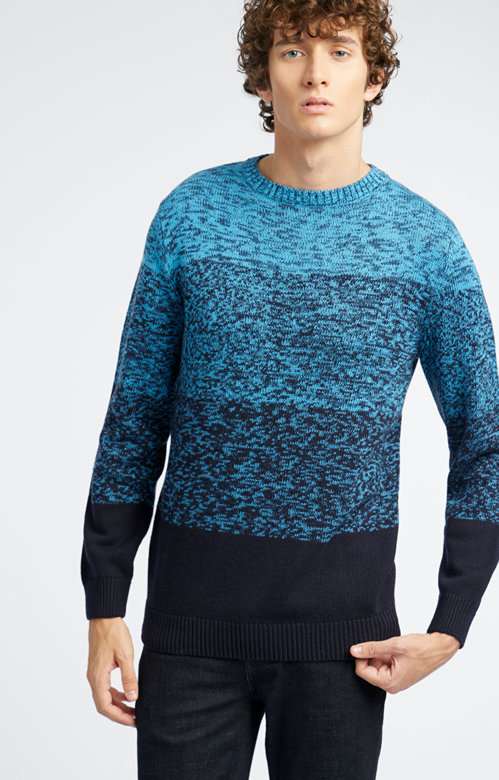 Sweter z dodatkiem wełny