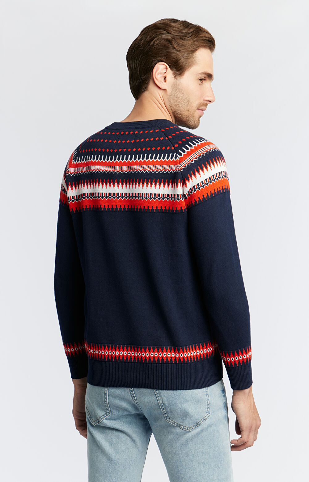 Sweter z dzianiny ze wzorem