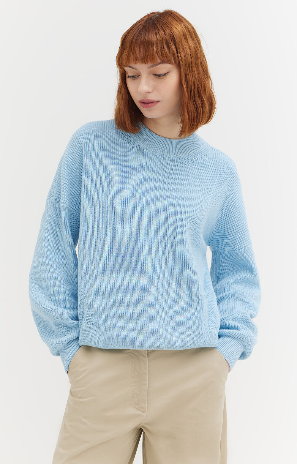 Prążkowany sweter z bawełny