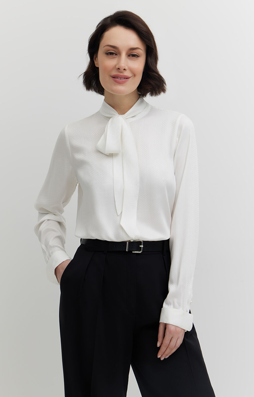 Koszula z wiskozy z wiązaniem - 3