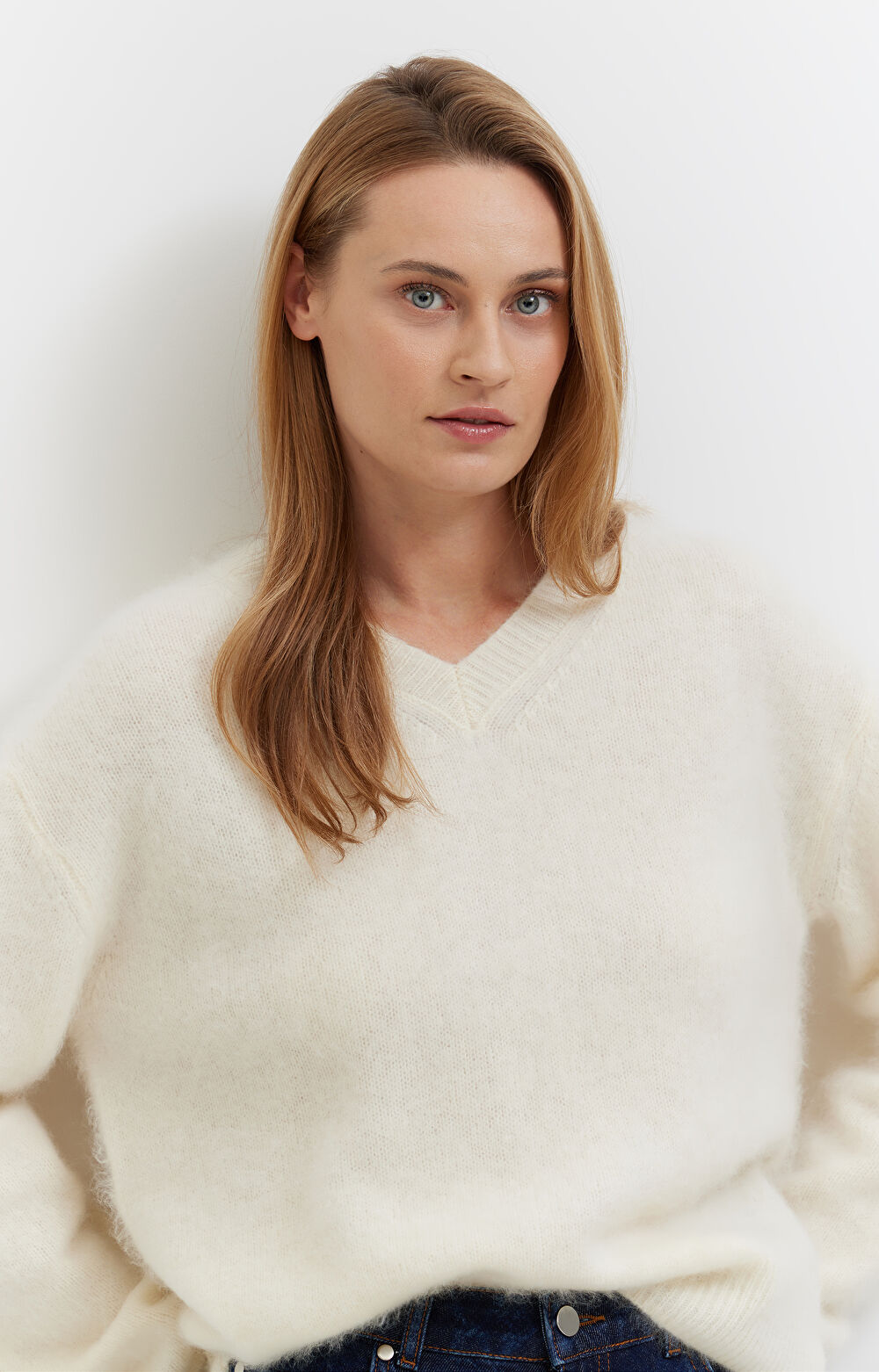 Sweter z puchatej wełny - 5