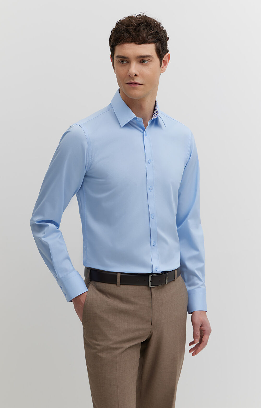 Koszula z diagonalu z kontrastem - 4