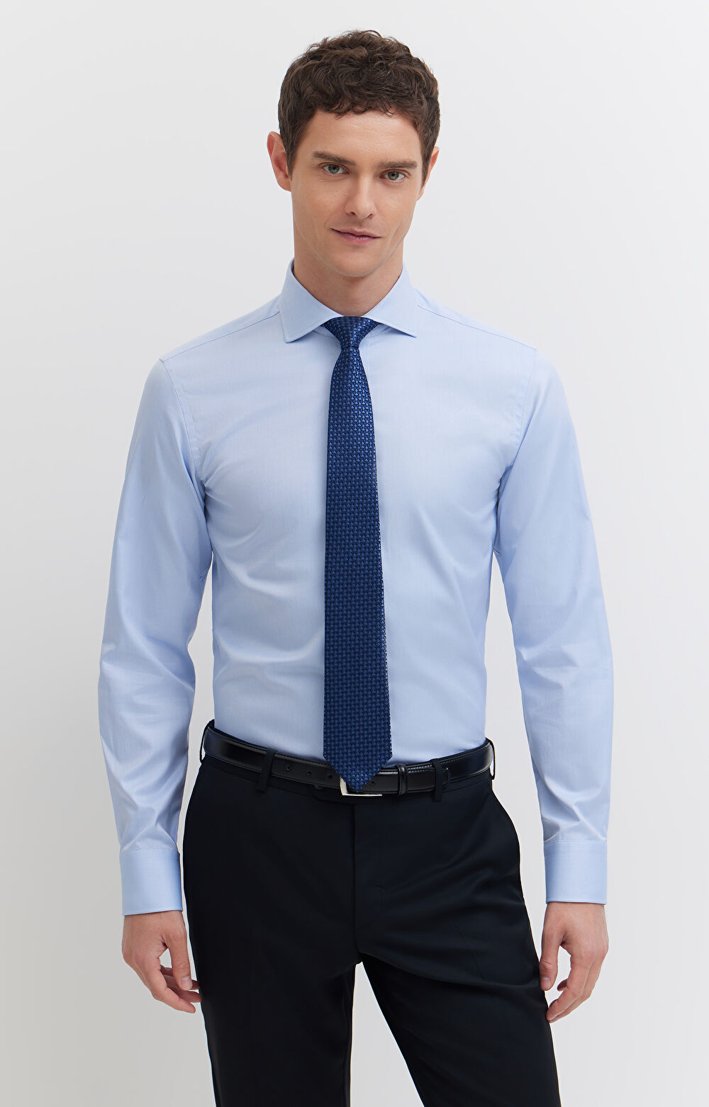 Elegancka koszula w mikrowzór - 2