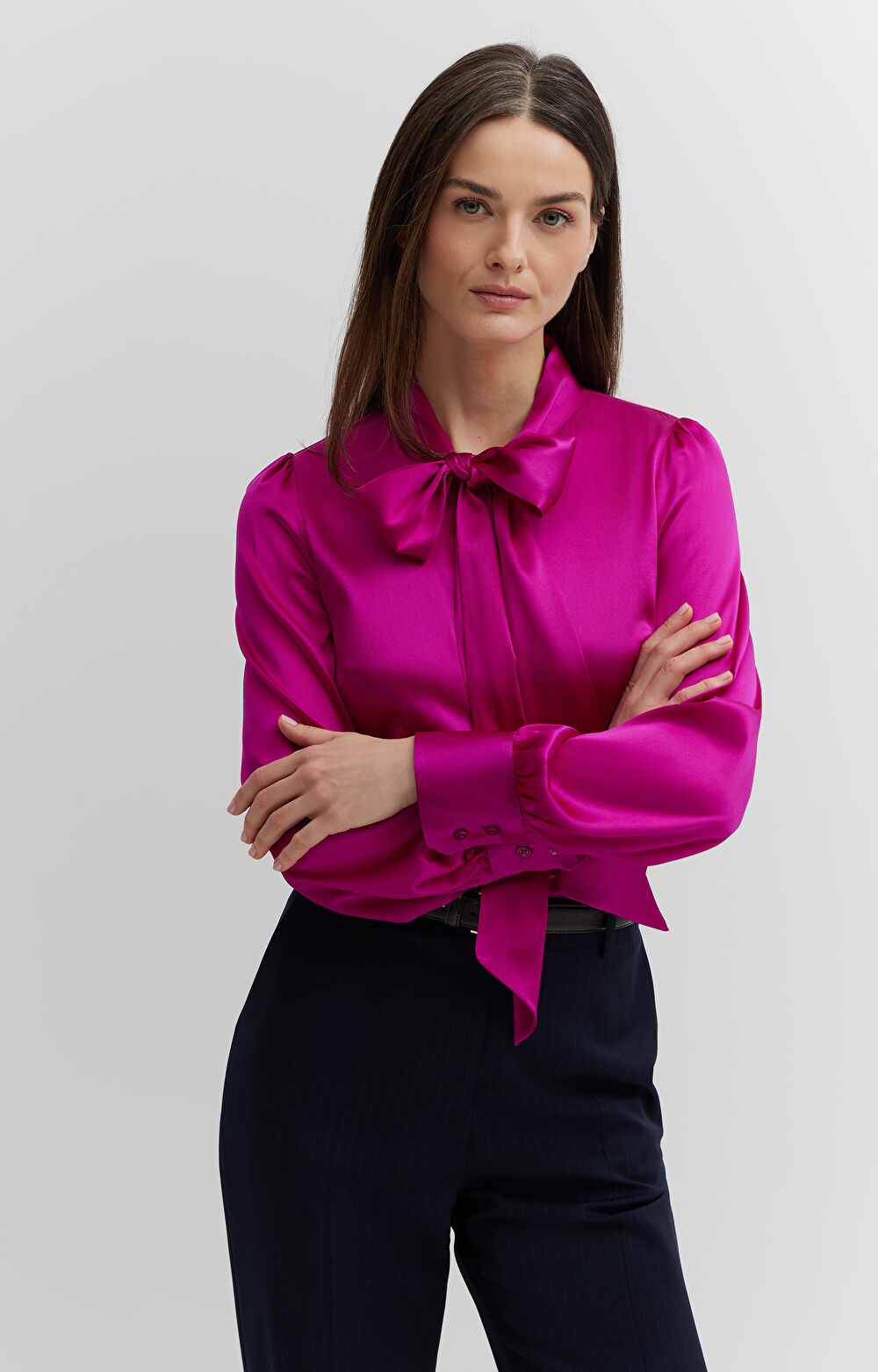 Koszula z jedwabiu z kokardą - 6