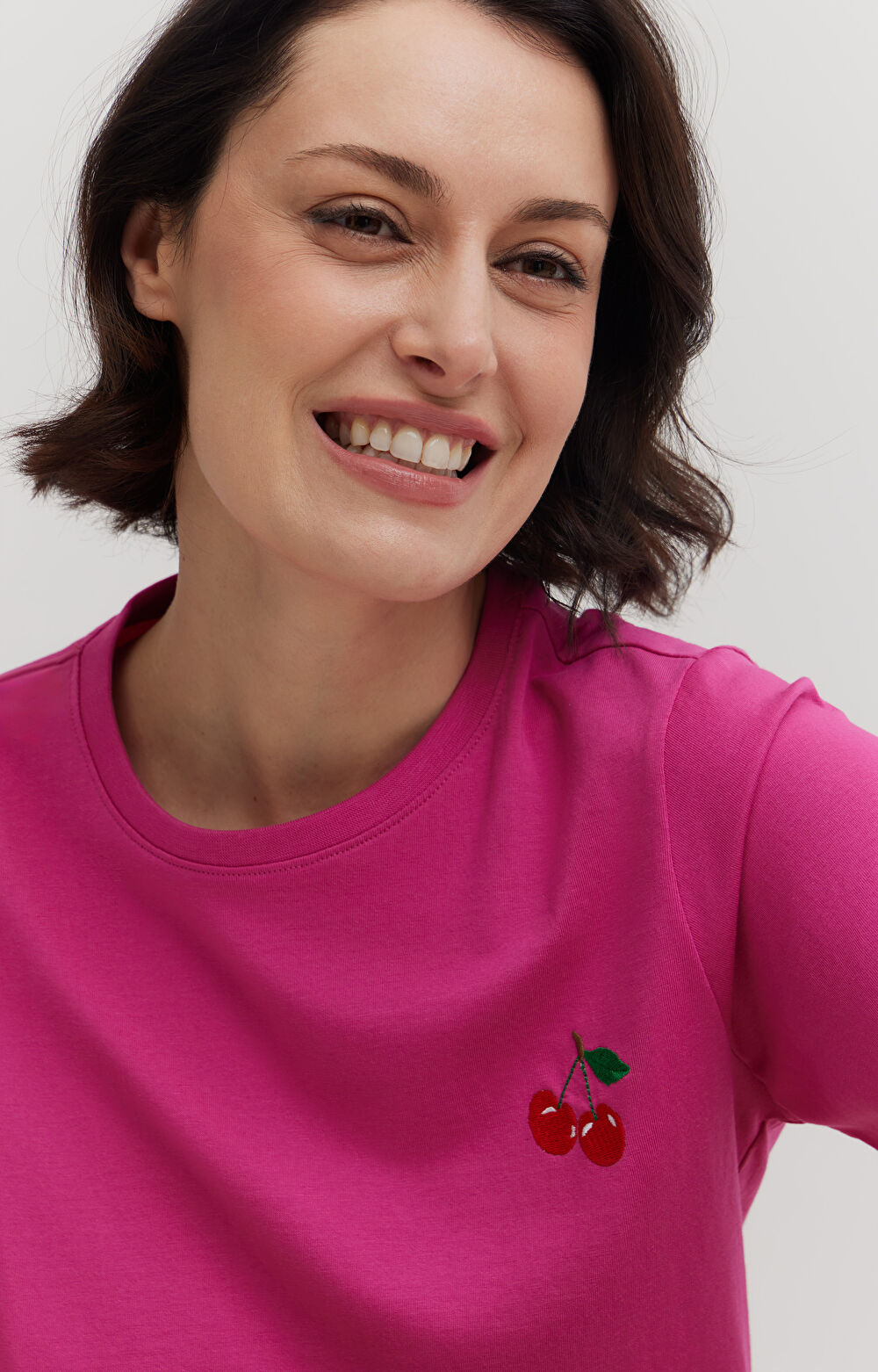 T-shirt z haftem z bawełny merceryzowanej - 4