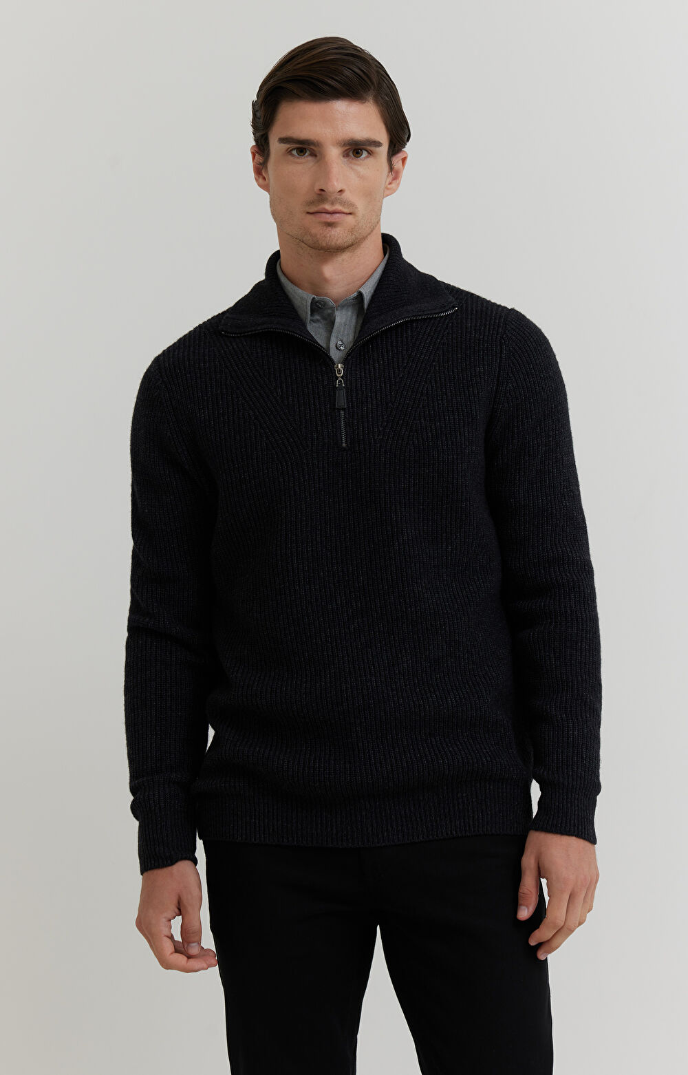 Sweter z golfem