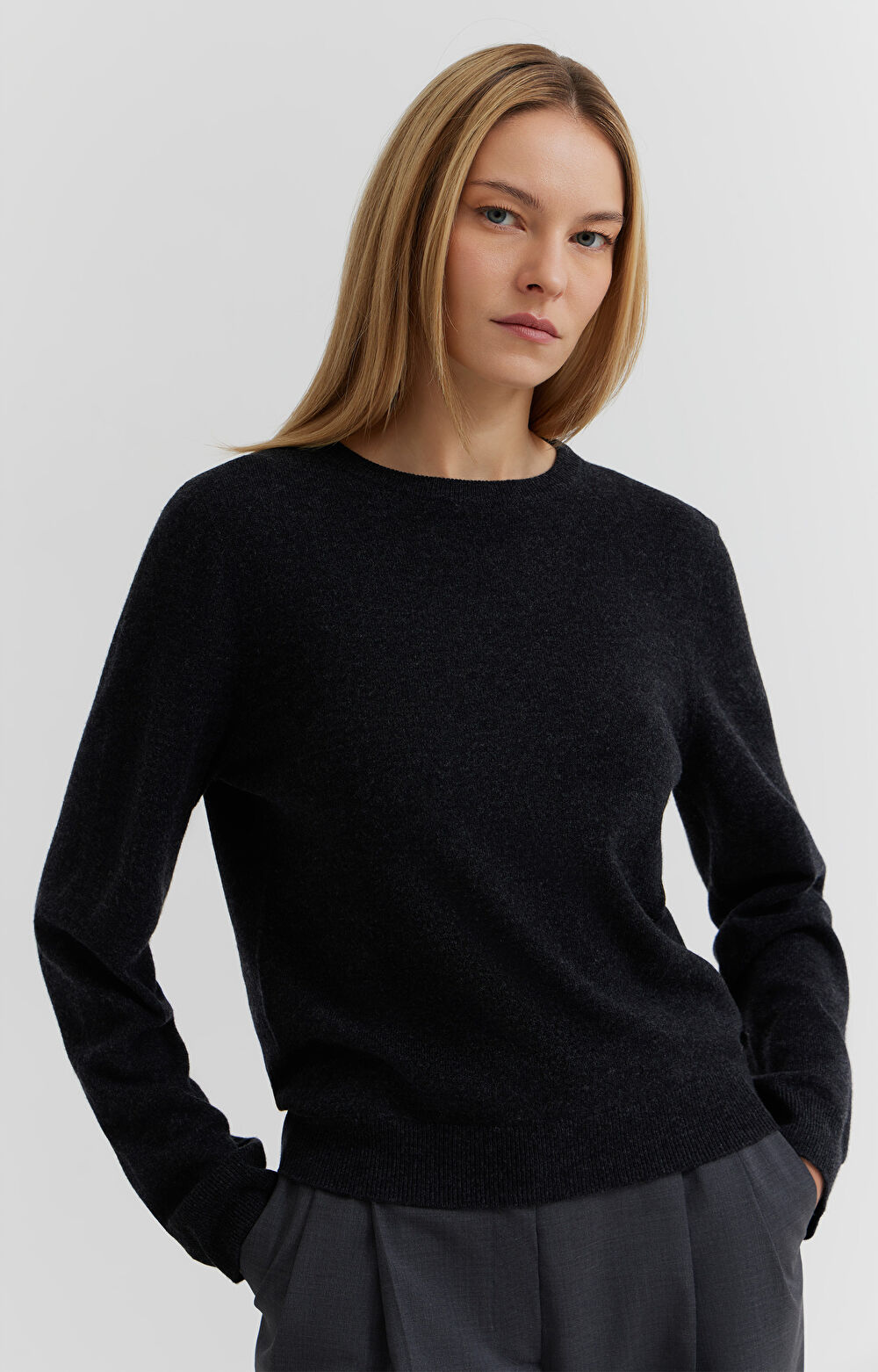 Sweter z melanżowej wełny merino - 3