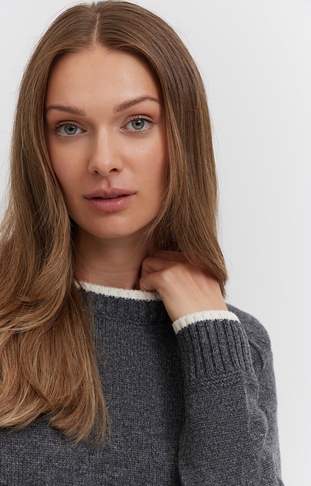 Melanżowy sweter z wełny - 4