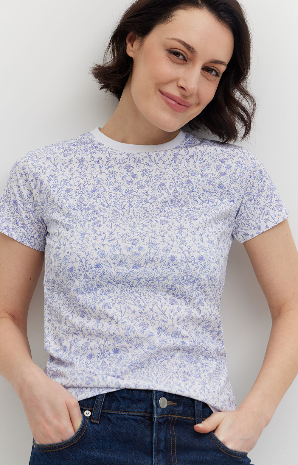 T-shirt z merceryzowanej w kwiaty - 6