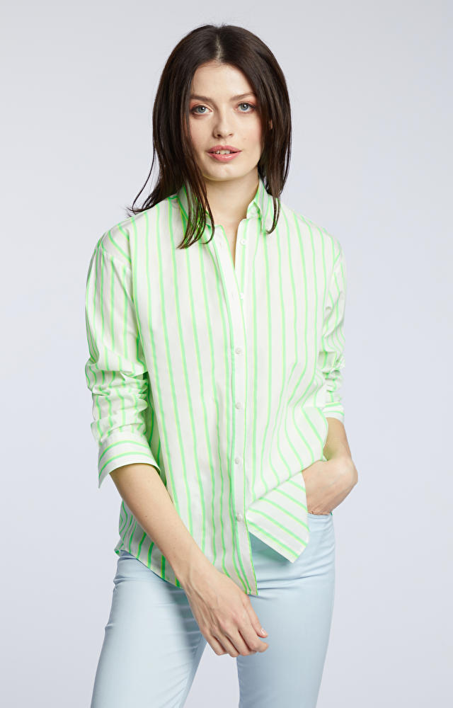 Zielona koszula damska