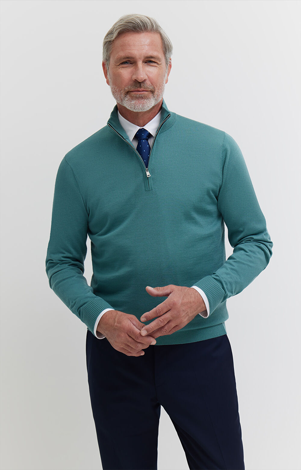Sweter z golfem