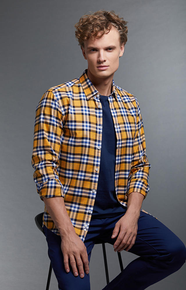 Żółta koszula - 3