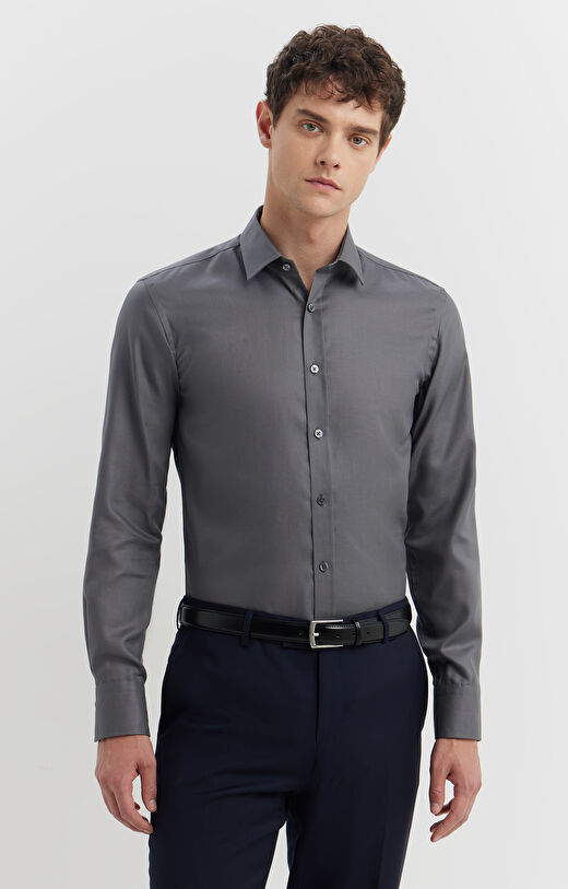 Koszula w diagonalny wzór