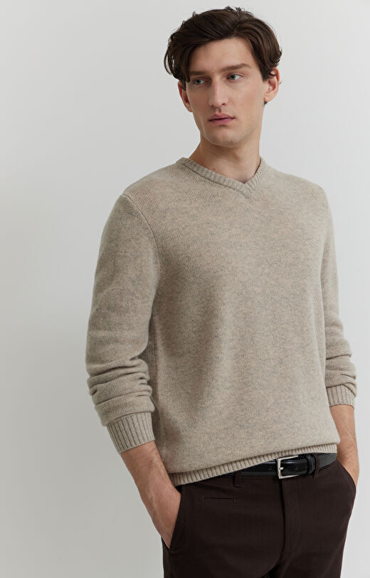 Melanżowy sweter v-neck z wełny