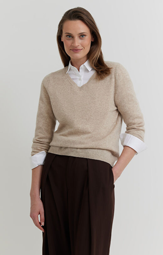 Sweter v-neck z kaszmiru