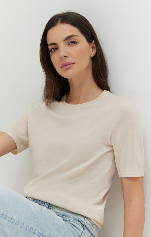 Sweter z krótkim rękawem z wełny merino